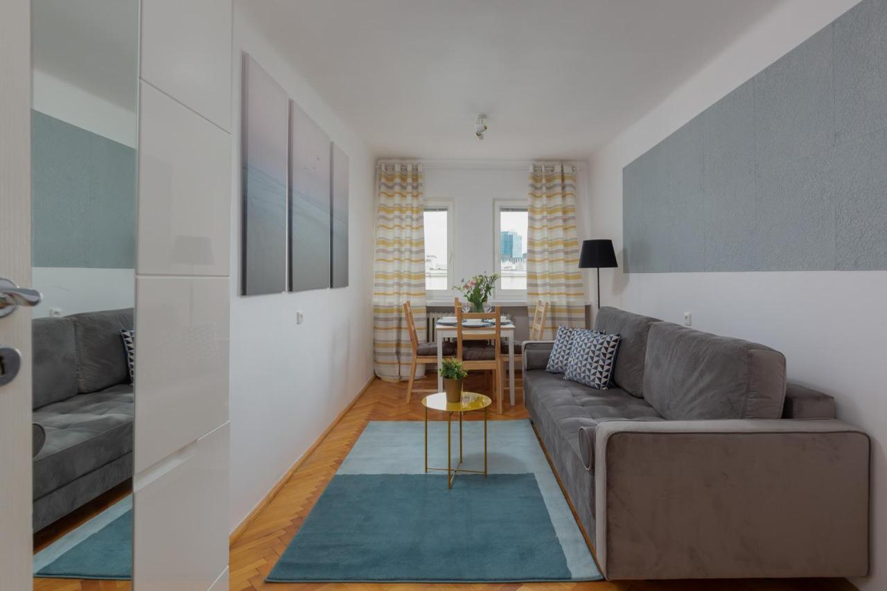 Stars Apartaments City Center By Noclegi Renters Warsaw Exterior photo