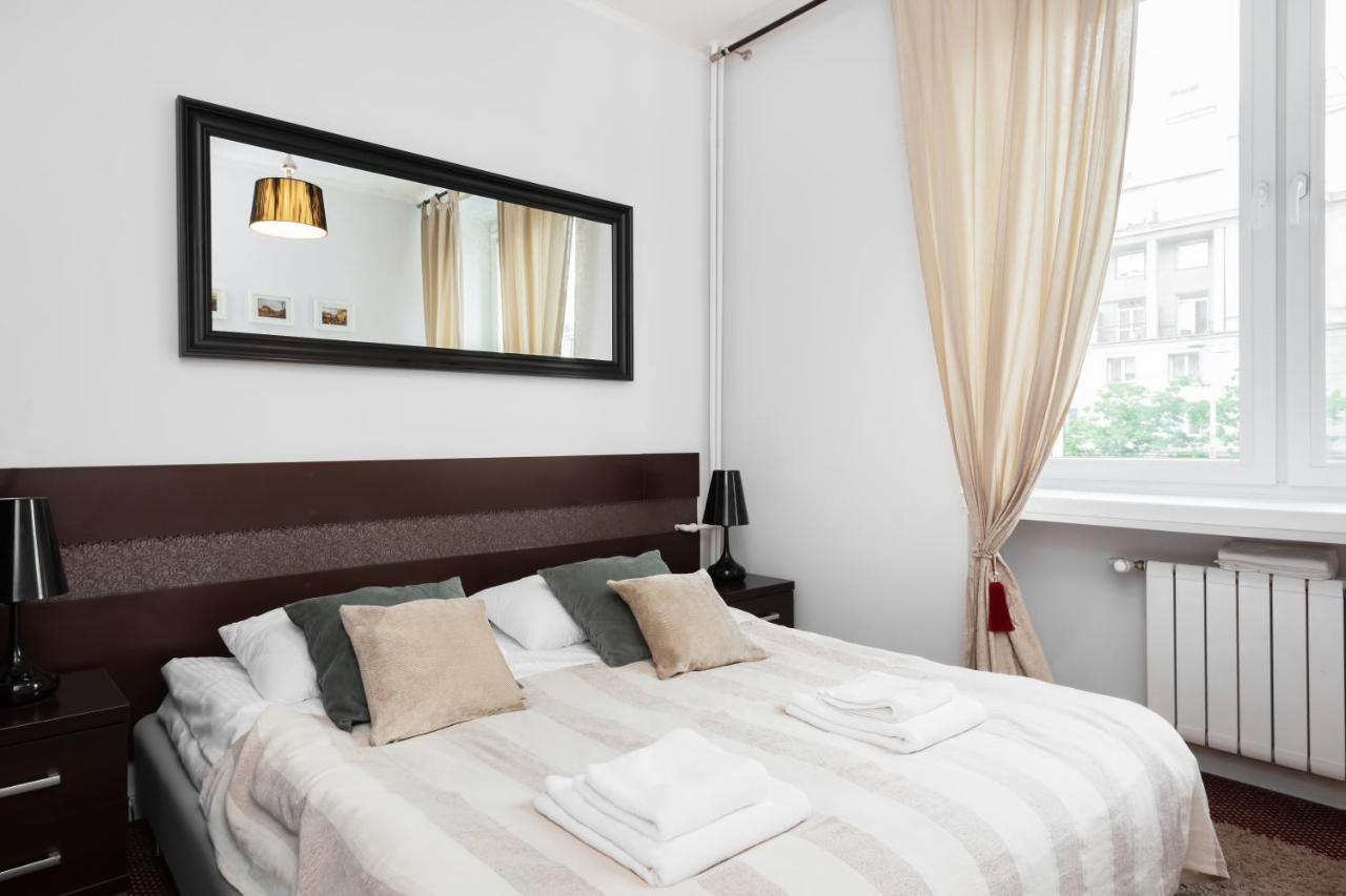 Stars Apartaments City Center By Noclegi Renters Warsaw Exterior photo