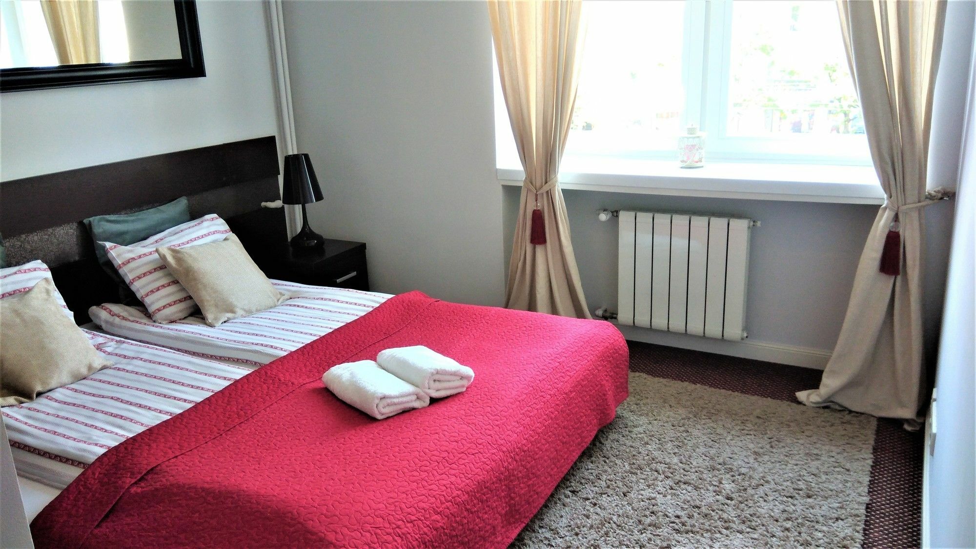 Stars Apartaments City Center By Noclegi Renters Warsaw Exterior photo
